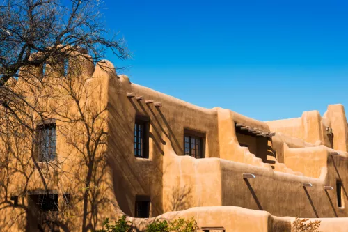 Adobe Houses: Exploring Rustic Charm and Sustainability