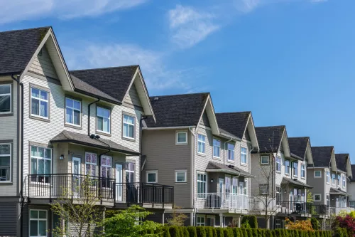 Understanding Townhouses: Key Characteristics and Differences