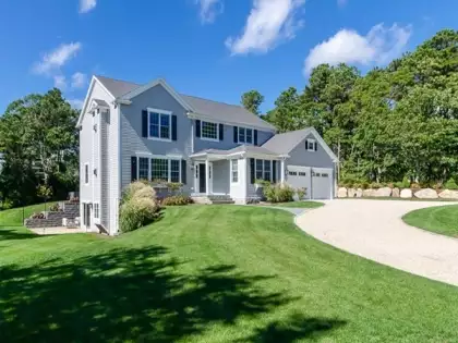 71 Old Hyannis Rd, Yarmouth, MA 02675