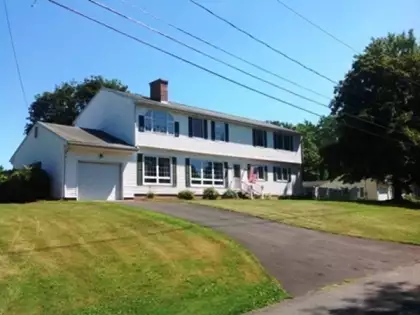 12 W Parkview Dr., South Hadley, MA 01075