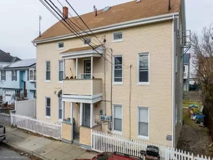 219 Montaup St, Fall River, MA 02724