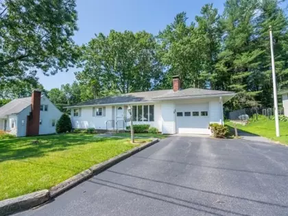 21 Donald Ave, Holden, MA 01520