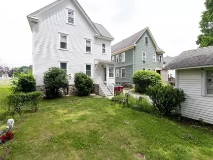 246 Parker St, Lowell, MA 01851