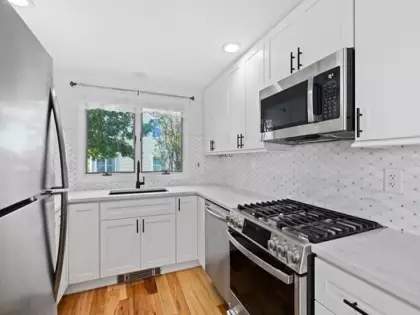 337 Central Ave, Scituate, MA 02066