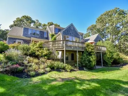 580 Meetinghouse Rd, Chatham, MA 02659