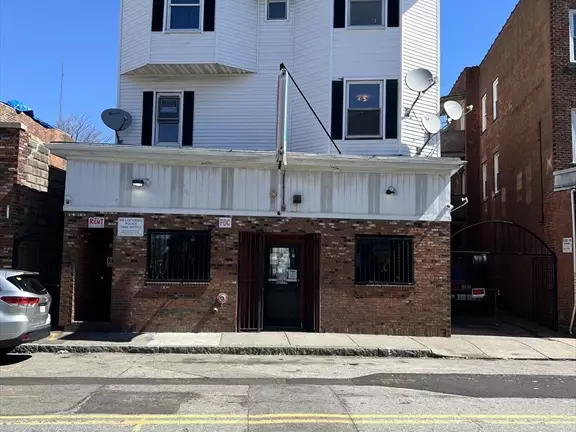 114-116A County St, New Bedford, MA 02744