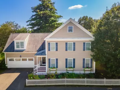 28 Orchard Dr #59, Stow, MA 01775