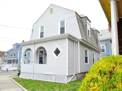 303 Summer St, New Bedford, MA 02740
