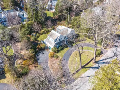 38 Woodcliff Rd, Wellesley Hills
