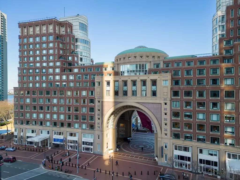 10 Rowes Wharf #1201, North End