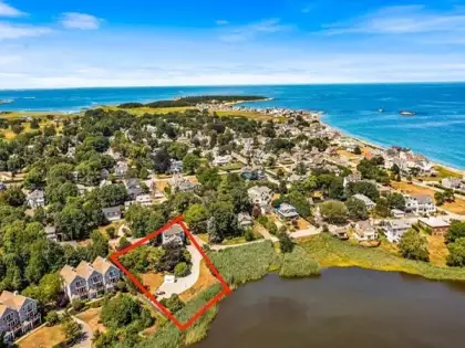 18 Pondview Ave #2, Scituate, MA 02066