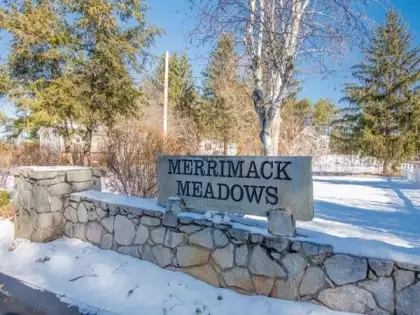 193 Merrimack Meadows Ln #193, Tewksbury, MA 01876