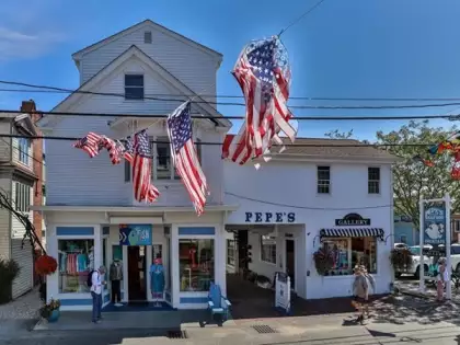 371-373 Commercial #10-6, Provincetown