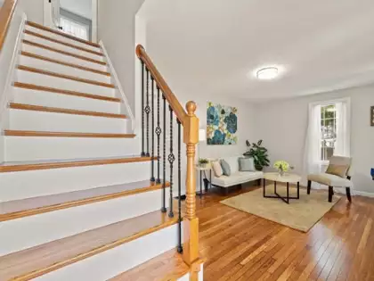 12 ADELAIDE CIRCLE, Worcester, MA 01606