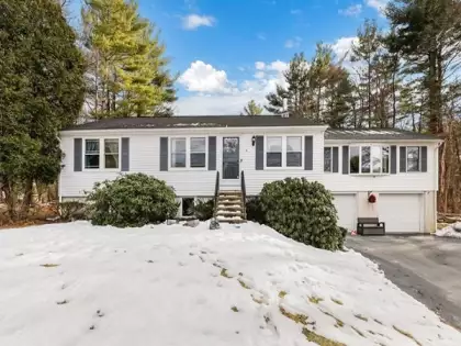4 Barberry Rd, North Reading, MA 01864