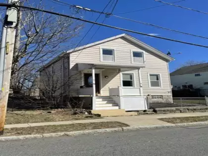 286 Orchard St, New Bedford, MA 02740