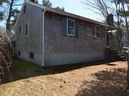 17 Nickerson St, Plymouth, MA 02360