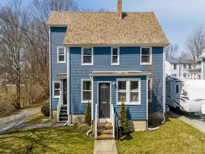 101 Topham St, New Bedford, MA 02740