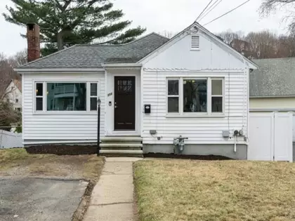 358 Lincoln Ave, Saugus, MA 01906