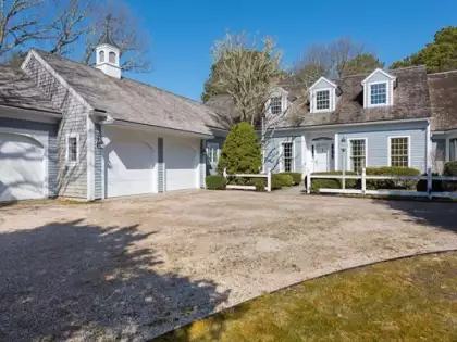 100 Ice Valley Rd, Barnstable, MA 02655