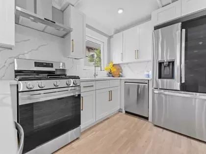 27-1 Central Rd #1, Somerville, MA 02143