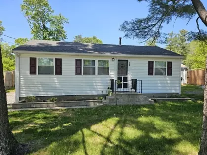 20 3rd (Third) Ave, Lakeville, MA 02347