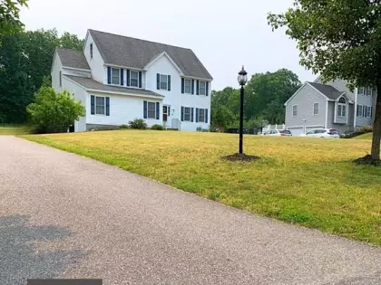 27 Lakeview Dr, Shirley, MA 01464