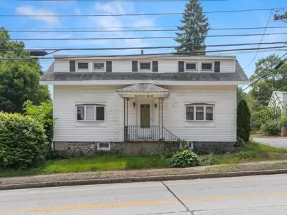 451 Andover St, Lowell, MA 01852