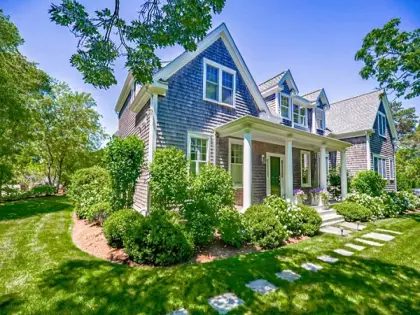 53 Road to the Plains, Edgartown, MA 02539