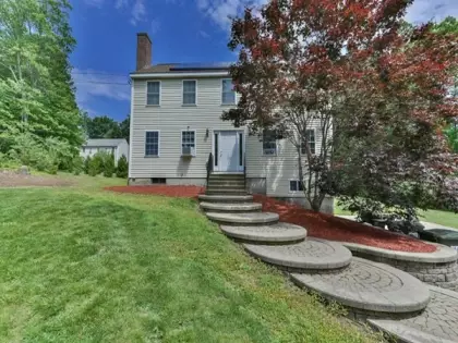 26 Airport Rd., Dudley, MA 01571