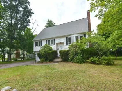 66 East Division St, Braintree, MA 02184
