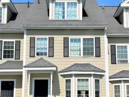 6 Snowbell Ln #6, Worcester, MA 01606