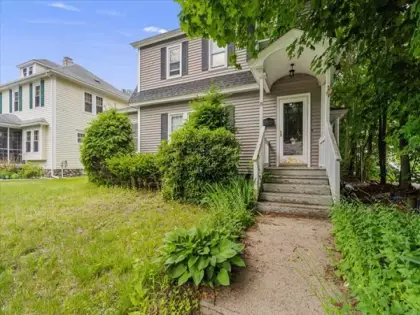 19 Intervale Rd, Worcester, MA 01602