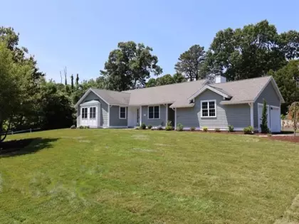 131 Country Club Drive, Barnstable, MA 02630