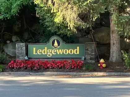 9 Ledgewood Way #14