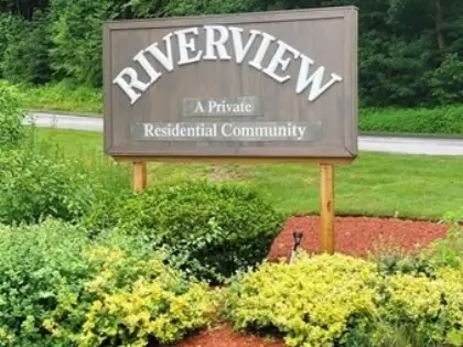 118 Riverview Pl #E
