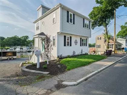194 Commercial St, Weymouth, MA 02188