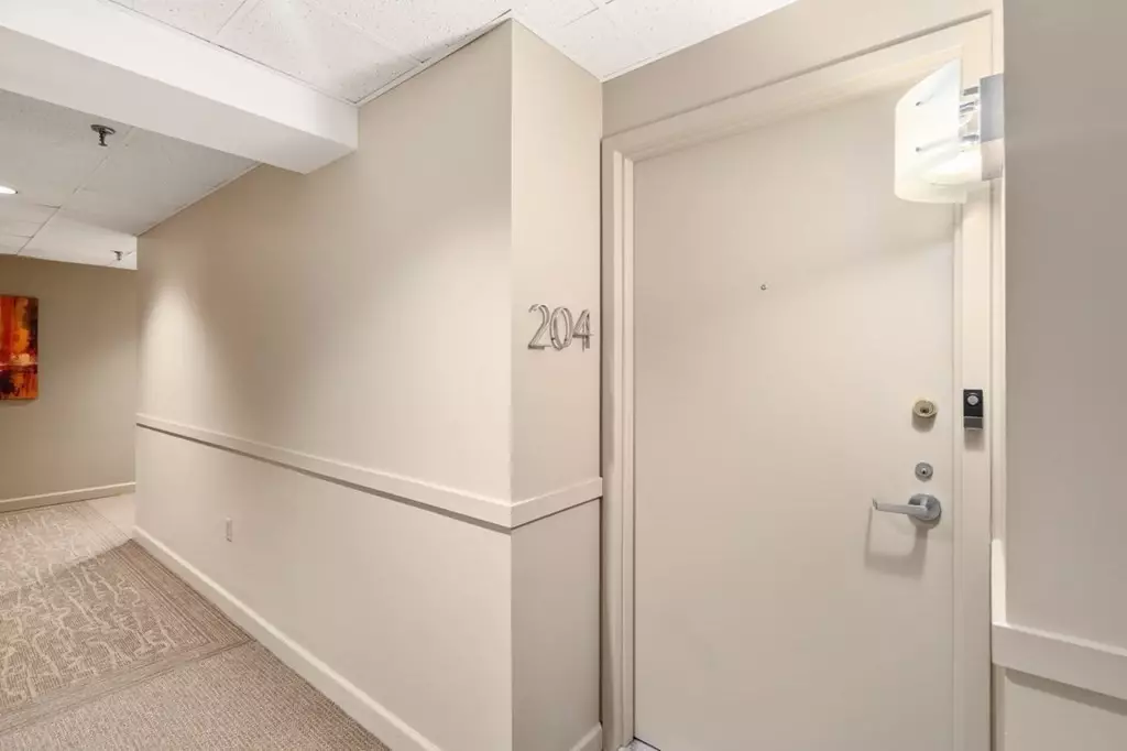 1 Watermill Place #204