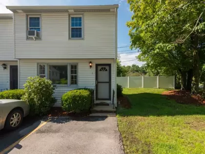 41 Groton St #1, Pepperell, MA 01463
