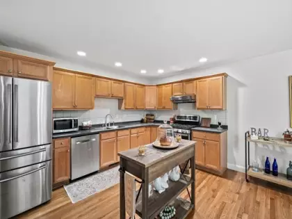 10 Meyer Hill Dr #10, Acton, MA 01720