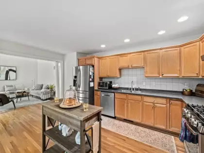 10 Meyer Hill Dr #10, Acton, MA 01720