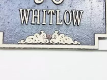 90 Whitlow