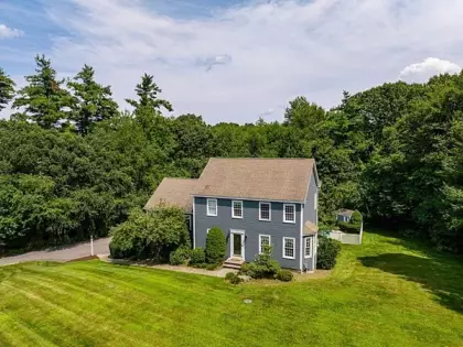 4 Blueberry Ln, Sterling, MA 01564
