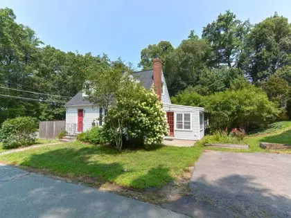 2 Sargent St, Beverly, MA 01915