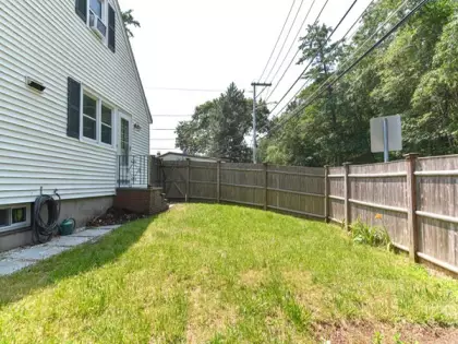 2 Sargent St, Beverly, MA 01915