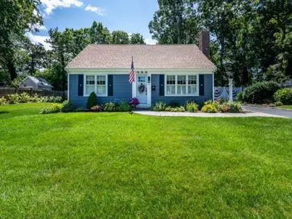 37 Winsome Road, Yarmouth, MA 02664
