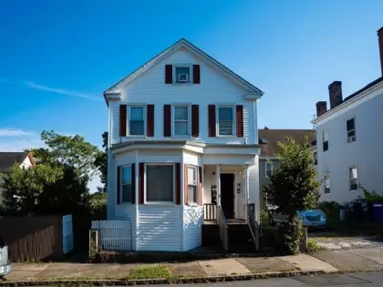 52 Russell St, New Bedford, MA 02740