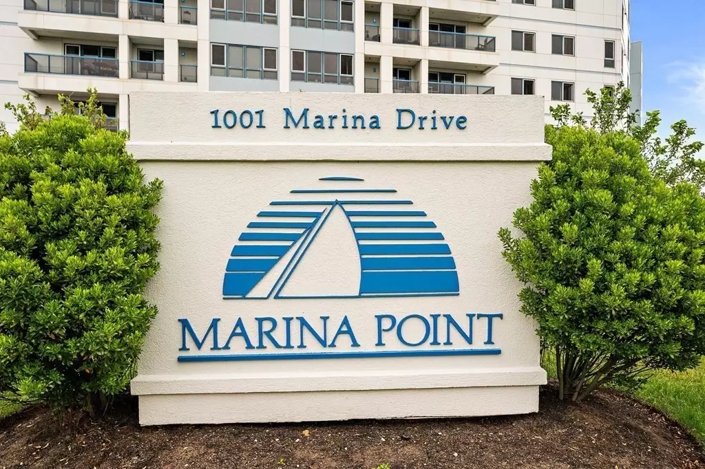 1001 Marina Dr #501