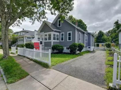 69 Franklin Ave, Quincy, MA 02170
