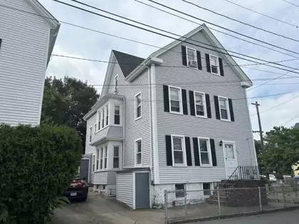 869 COUNTY STREET, New Bedford, MA 02740